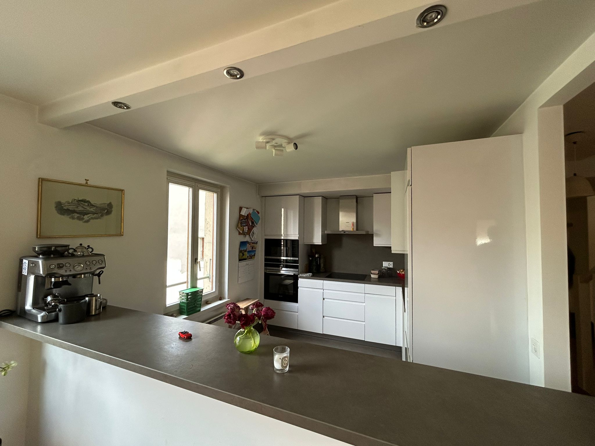 DUPLEX D’EXCEPTION AU CŒUR DE CAROUGE 5 pièces – 140 m² – Élégance, volumes et calme absolu dans l’un des quartiers les plus prisés de Genève — photo 2